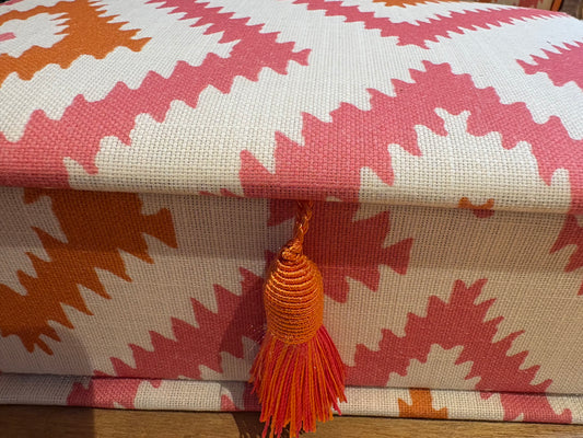 Andrew Martin,A4 Schachteln