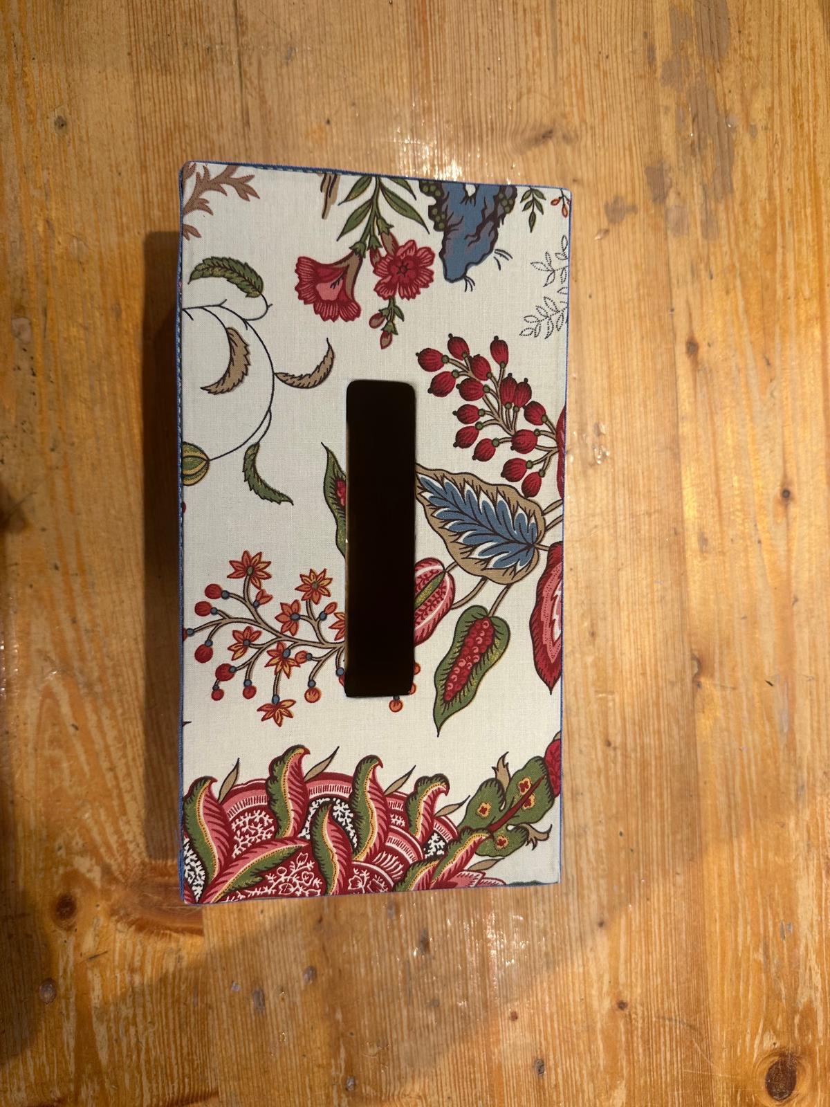 Taschentücher Box aus Braquenié Stoff