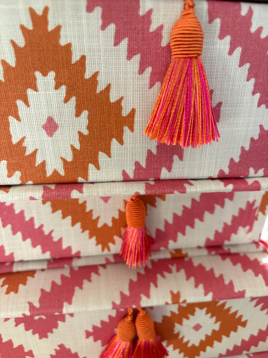 Andrew Martin,A4 Schachteln