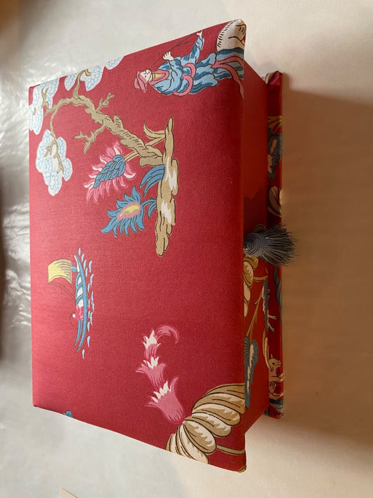Toile de Jouy Schachtel A5 rot