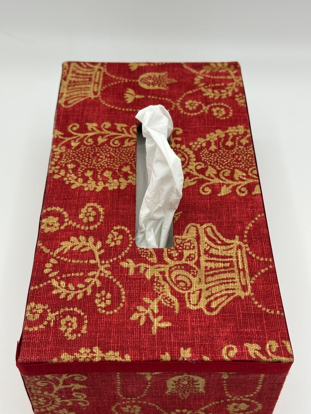 Kleenex King and Queen