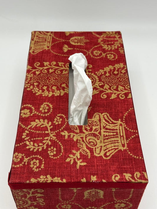 Kleenex King and Queen