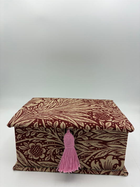William Morris Schachteln A6