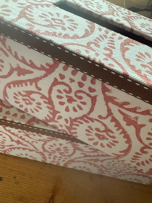 Kleenex Stülpschachtel