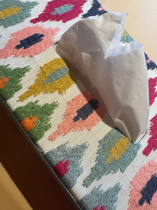 Ikat Kleenex