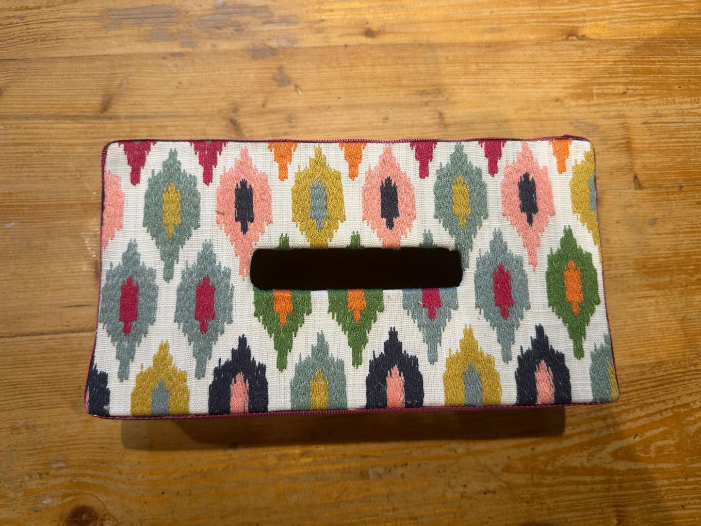 Taschentücher Box