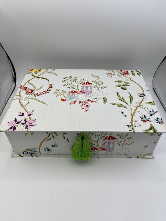Toile de Jouy Schachtel Weiß