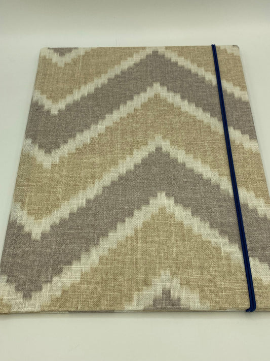 Mappe A4 ZickZack Muster